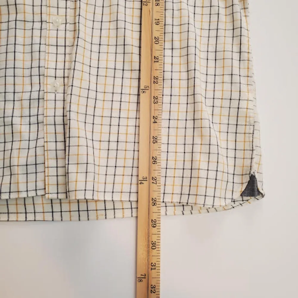 NWT Van Heusen Never Tuck Button-down Long Sleeve Shirt. - Picture 9 of 9